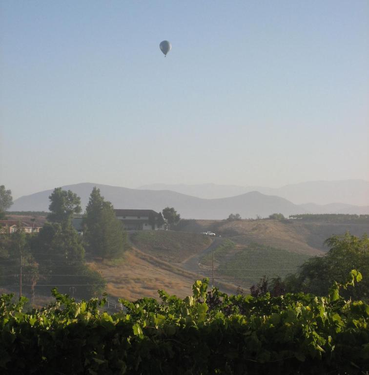 Inn At Churon Winery Темекула Екстериор снимка